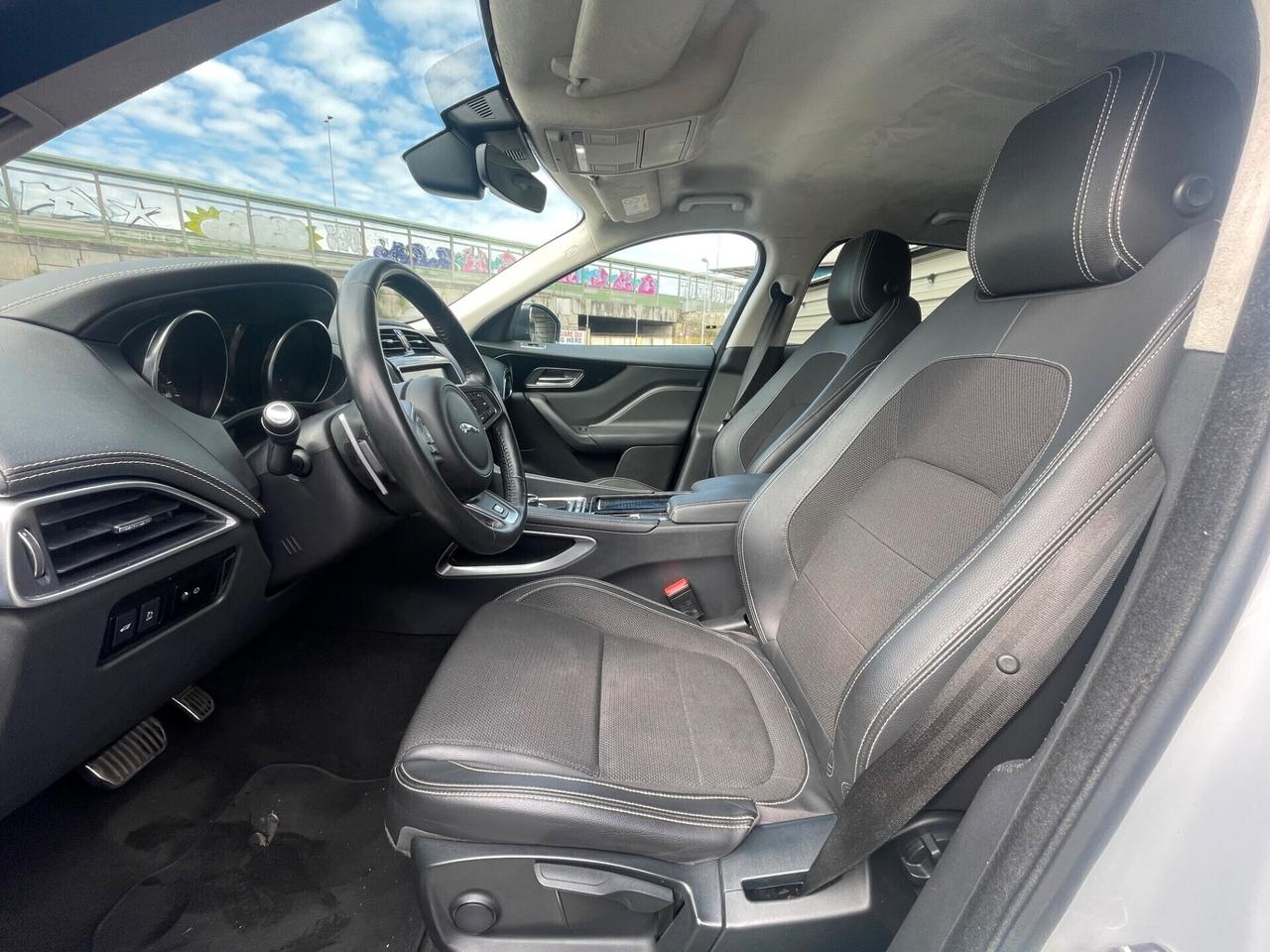 Jaguar F-Pace 2.0 D 180 CV AWD aut. R-Sport GARANZIA