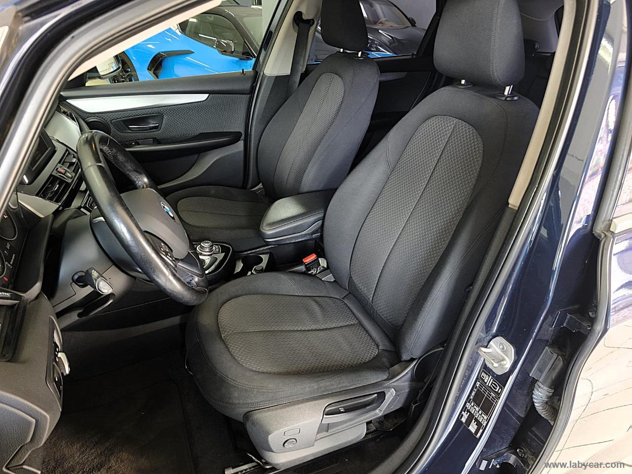 BMW 218d Active Tourer Advantage EURO6B*AUTOM