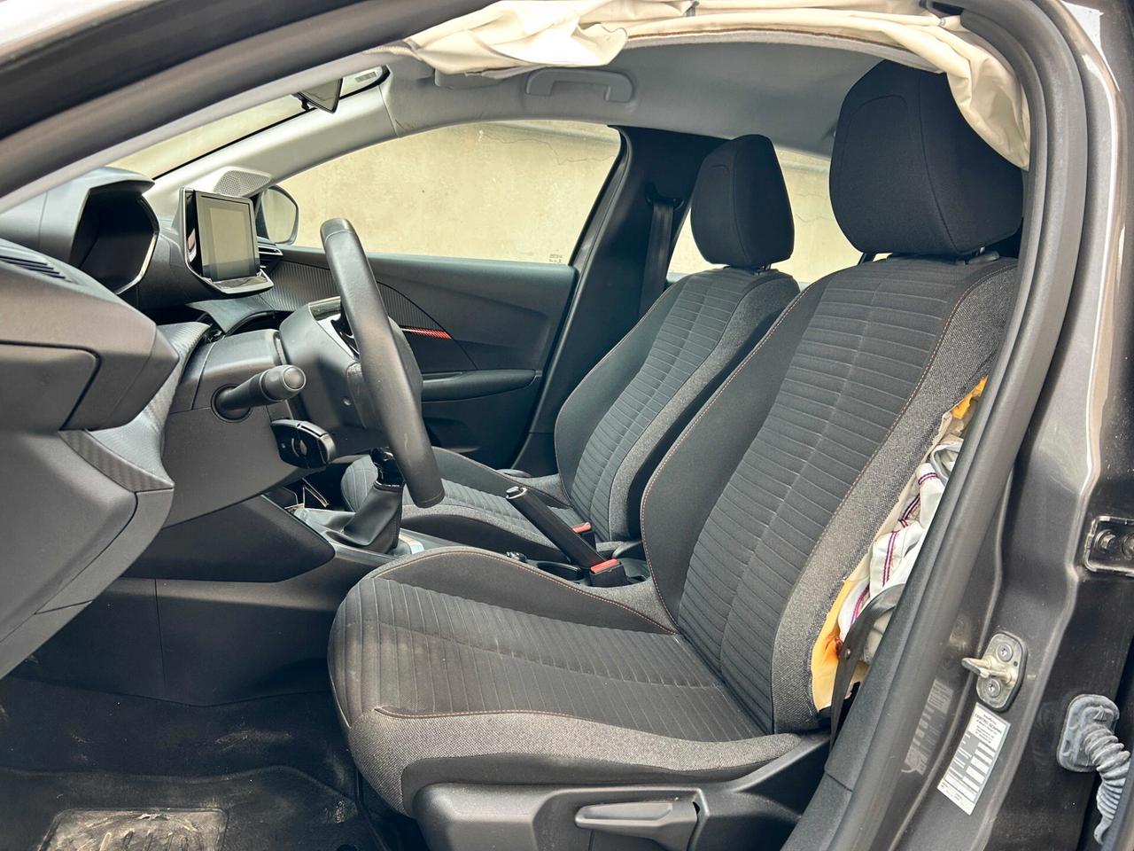 Peugeot 208 1.2 Benzina 75CV - 2022 Incidentata