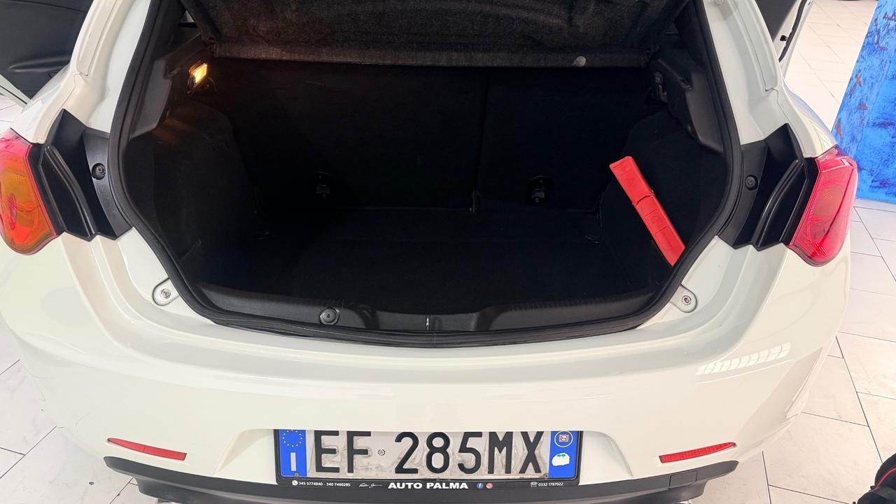 Alfa Romeo Giulietta 1750 TBi Quadrifoglio Verde