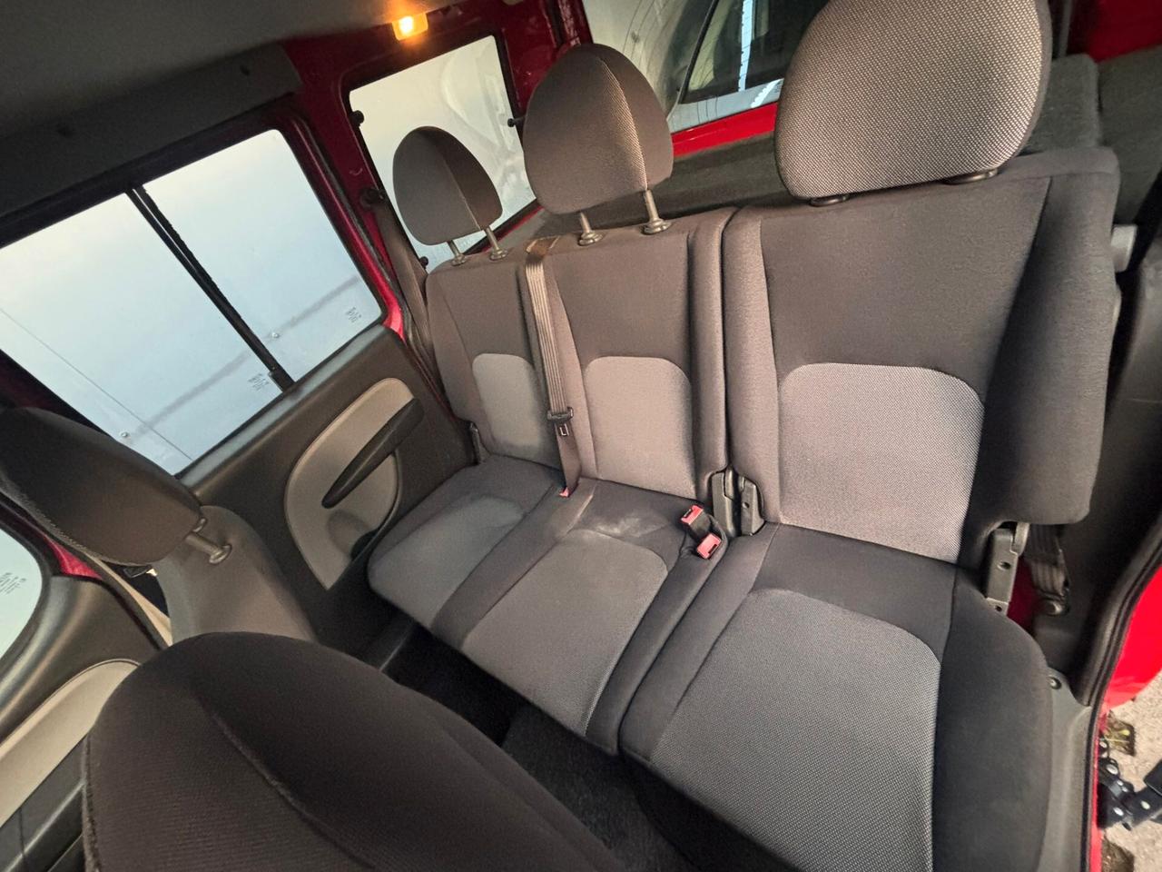 Fiat Doblo Doblò 1.6 16V Natural Power Active CON RINNOVO REVISIONE METANO ALL'ACQUISTO