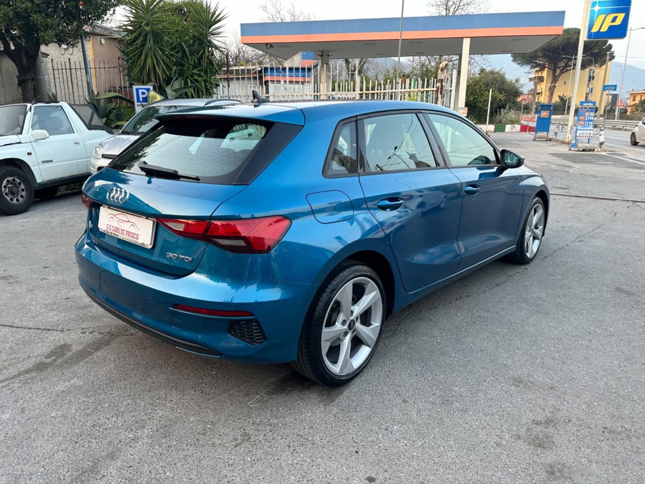 Audi A3 30 TDI S tronic Advanced/UniPro/Cockpit