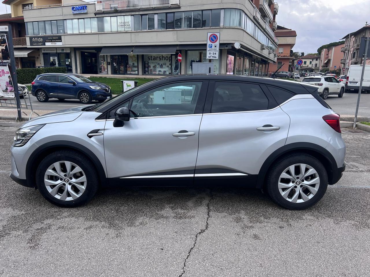 Renault Captur E-TECH 145 HEV Intens #10239
