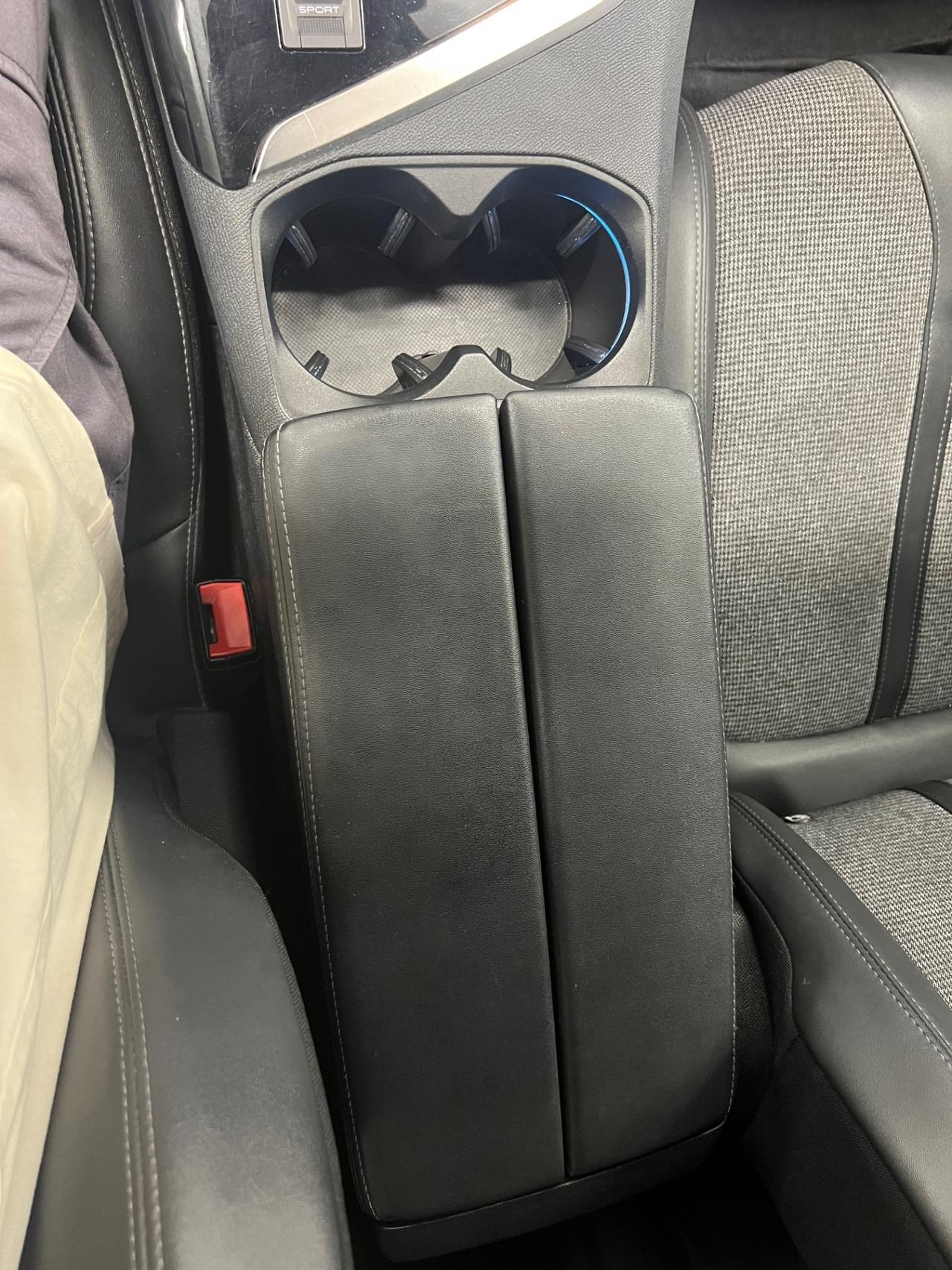 Peugeot 3008 BlueHDi 130 S&S EAT8 Allure