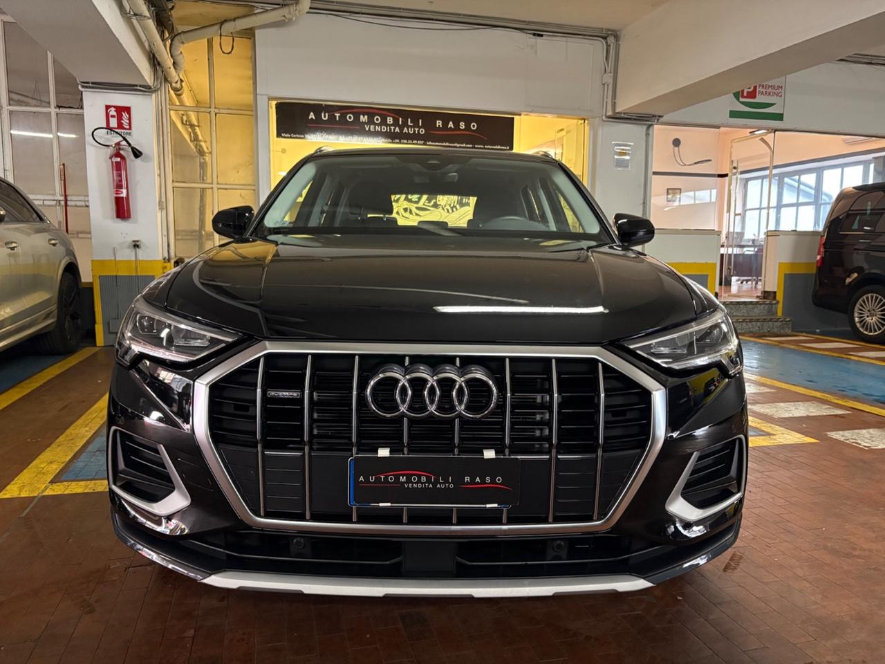 Audi Q3 40 TFSI quattro S tronic Business Advanced