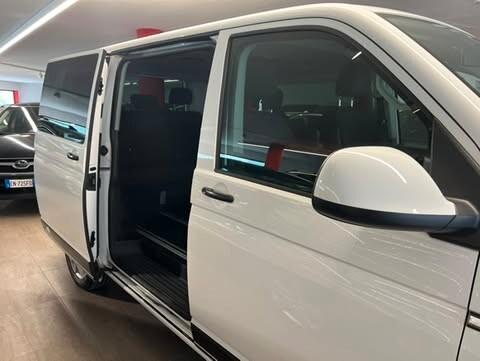 Volkswagen Multivan 2.0 TDI Bett/letto 6Sitze/posti 150PS/cv EURO6 Führerscheinneuling/Neopatentati