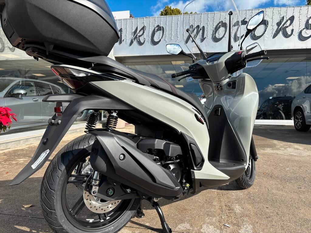 Honda SH 350 Sport ABS grigio Nuovo pronto consegna