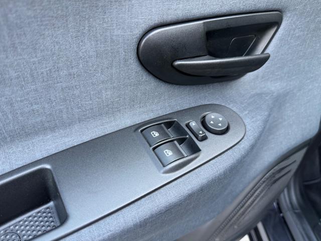 LANCIA Ypsilon GOLD+NAVI CARPLAY+SENSORI+LED