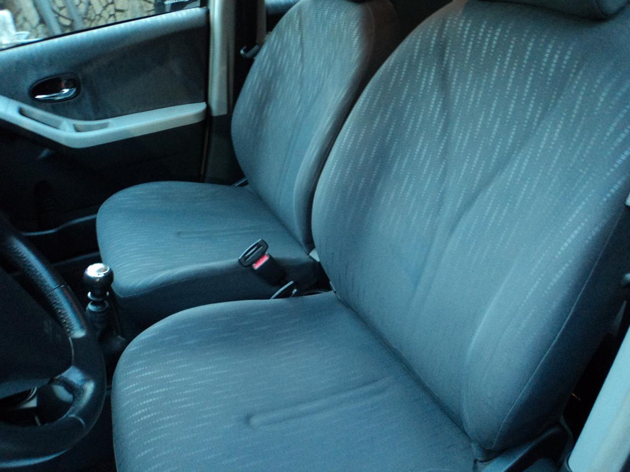 Toyota Yaris 1.3 5 porte Sol GPL