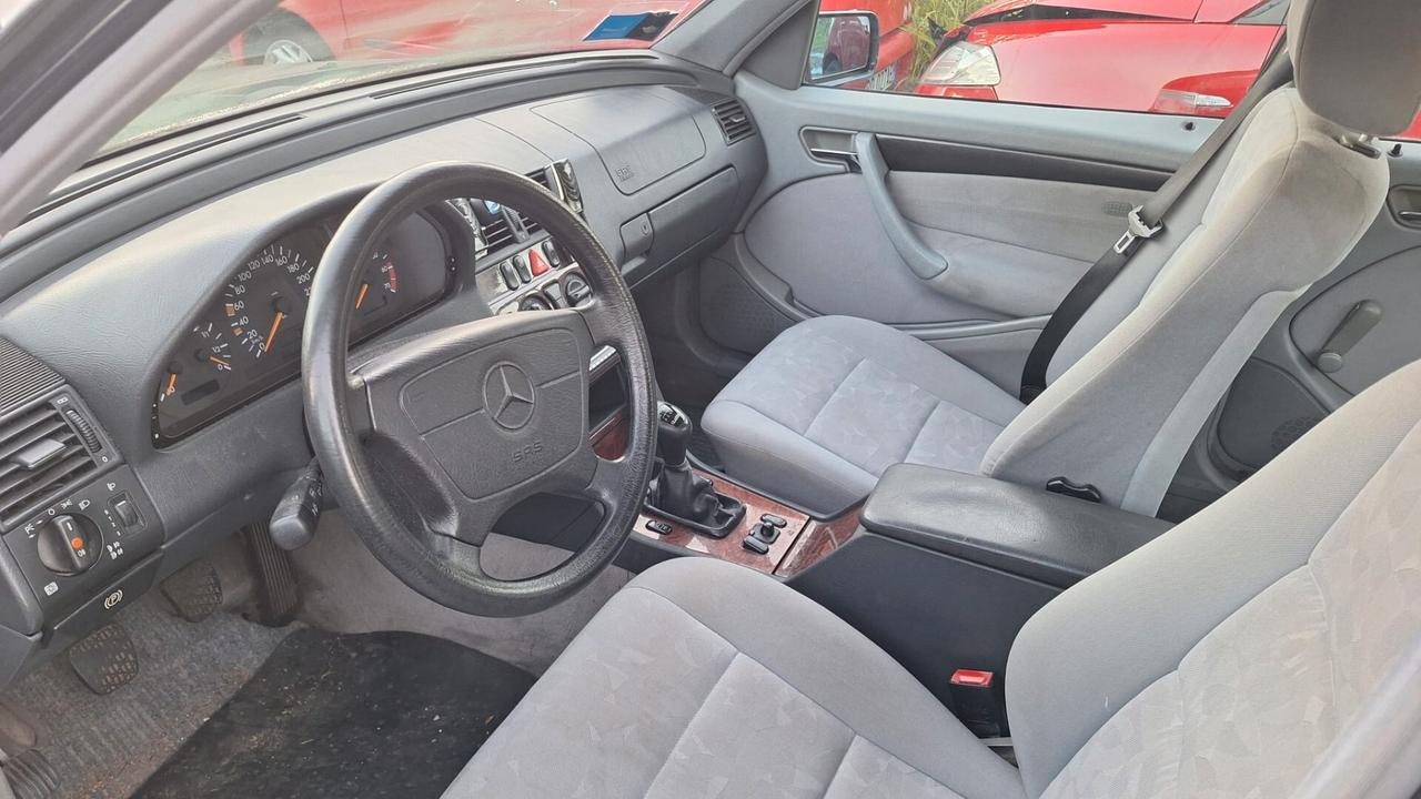Mercedes-benz C 200 cat Classic