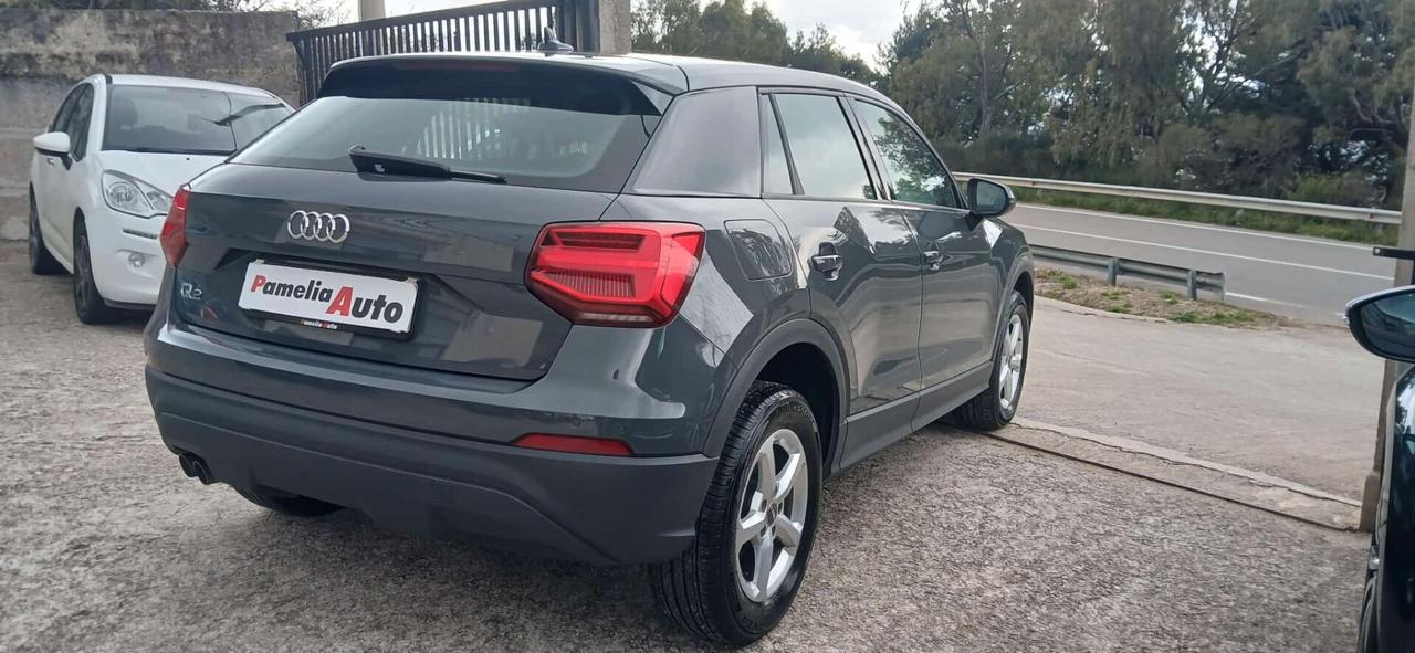 Audi Q2 35 2.0 TDI 150cv Stronic Identity Black - 2020