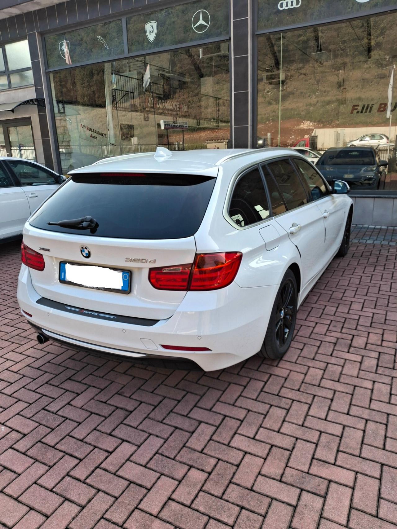Bmw 320 320d xDrive Touring Business aut.