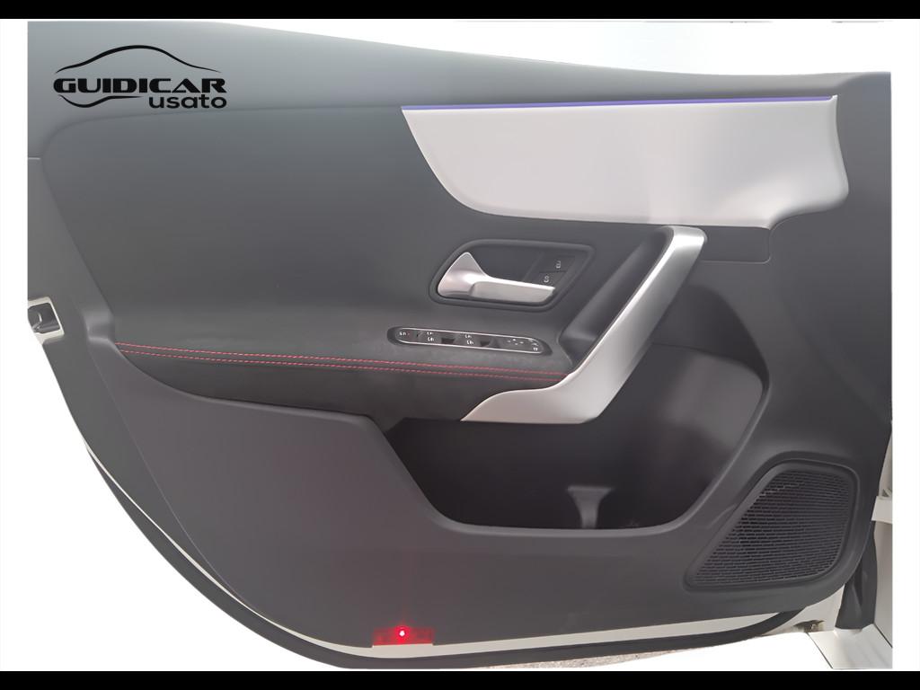 Mercedes-Benz Classe A - W177 2018 - A AMG 35 4matic auto