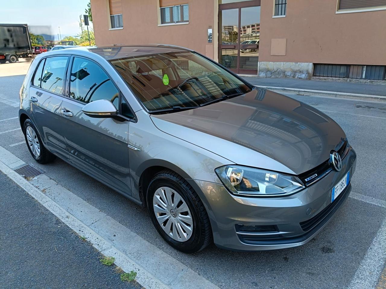 Volkswagen Golf 1.4 Benzina Metano