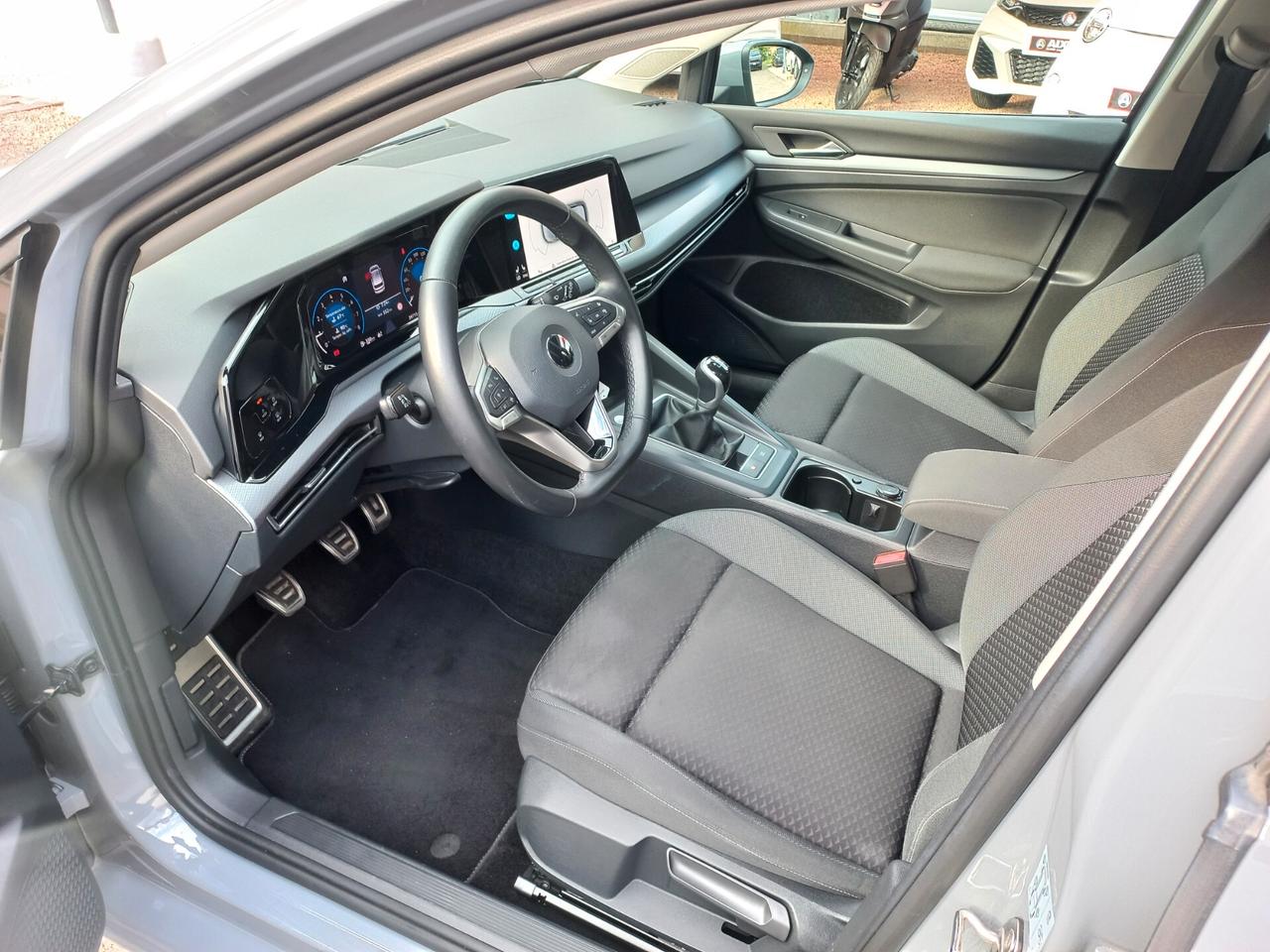 Volkswagen Golf 1.5 TSI EVO ACTIVE