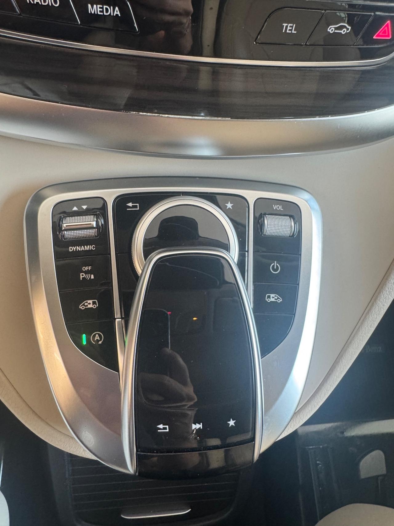 Mercedes-benz V 250 d Automatic Premium Extralong