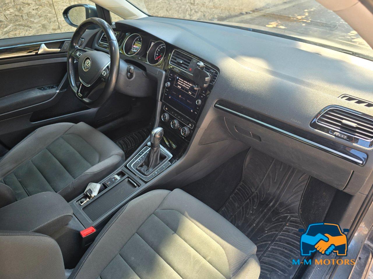 Volkswagen Golf 5 Porte Golf 5p 1.5 tgi Highline 130cv dsg
