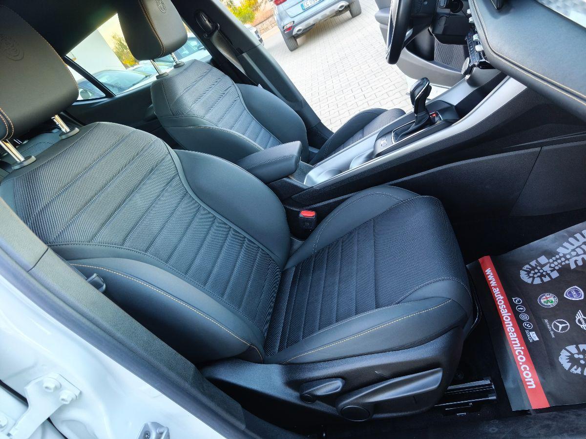 ALFA ROMEO Tonale 1.6 diesel 130 CV TCT6 Ti Luci ambient