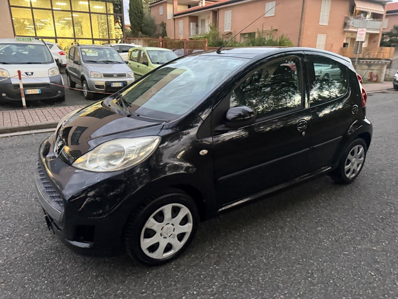 Peugeot 107 1.0 68CV 5p. Desir