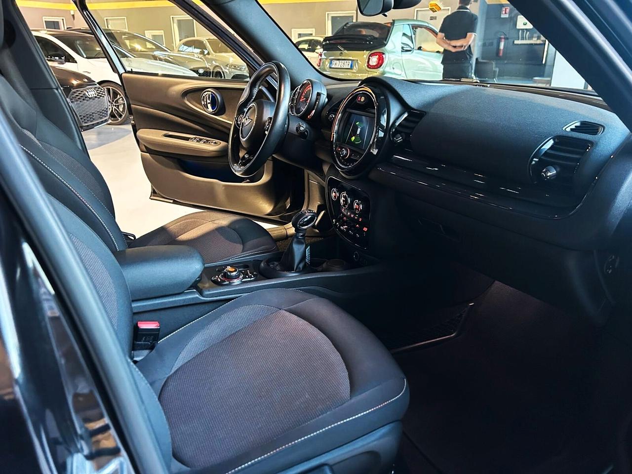 Mini Cooper Clubman 1.5 Business Automatica