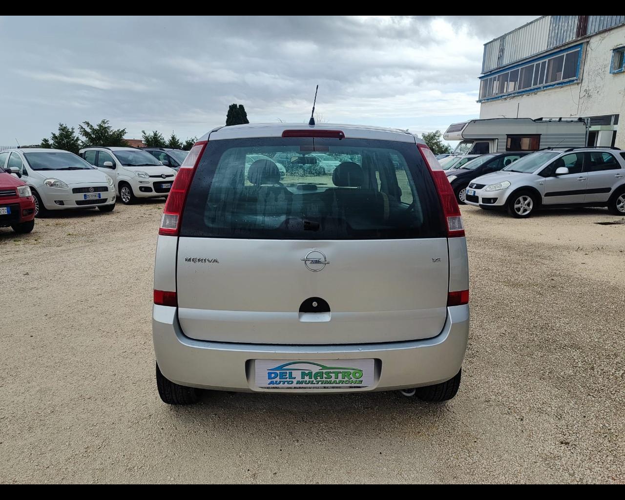 OPEL Meriva 1ª serie - Meriva 1.6 16V Club