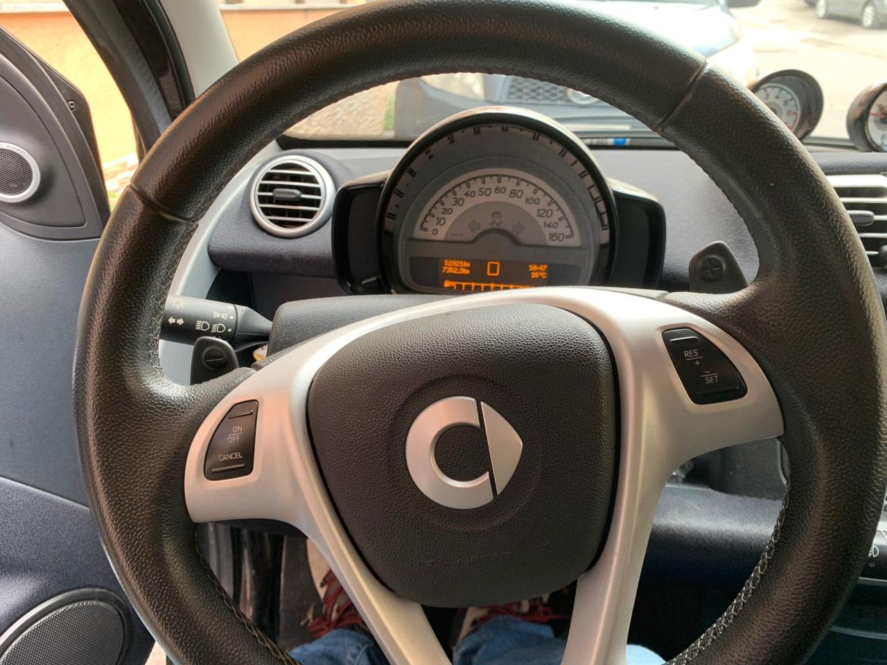 Smart ForTwo 1000 52 kW coupé passion