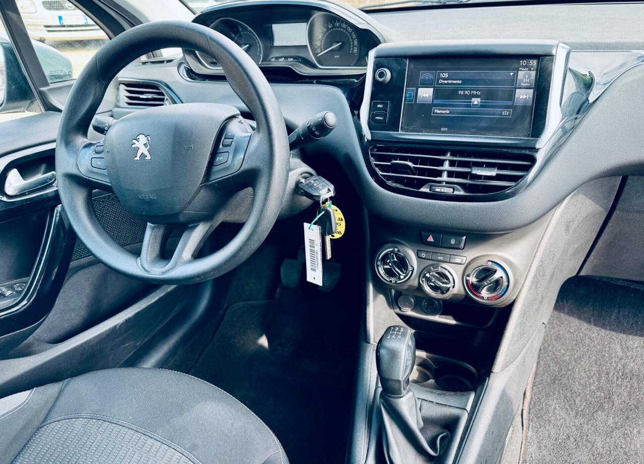 Peugeot 208 PureTech 82 5 porte