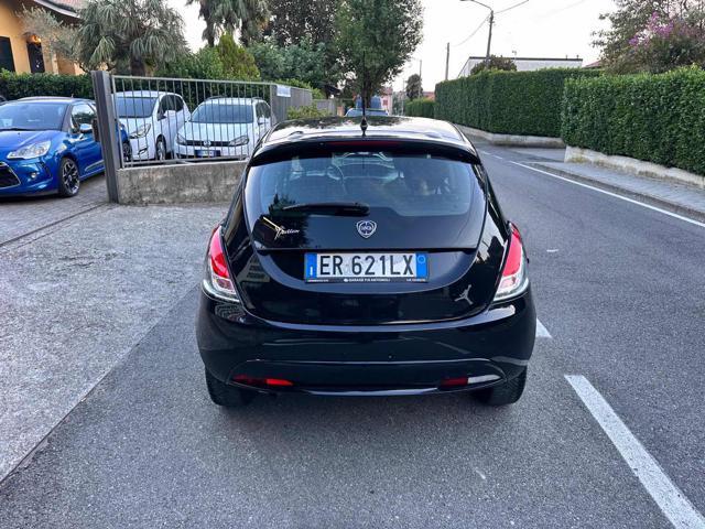 LANCIA Ypsilon 1.2 69 CV 5 porte