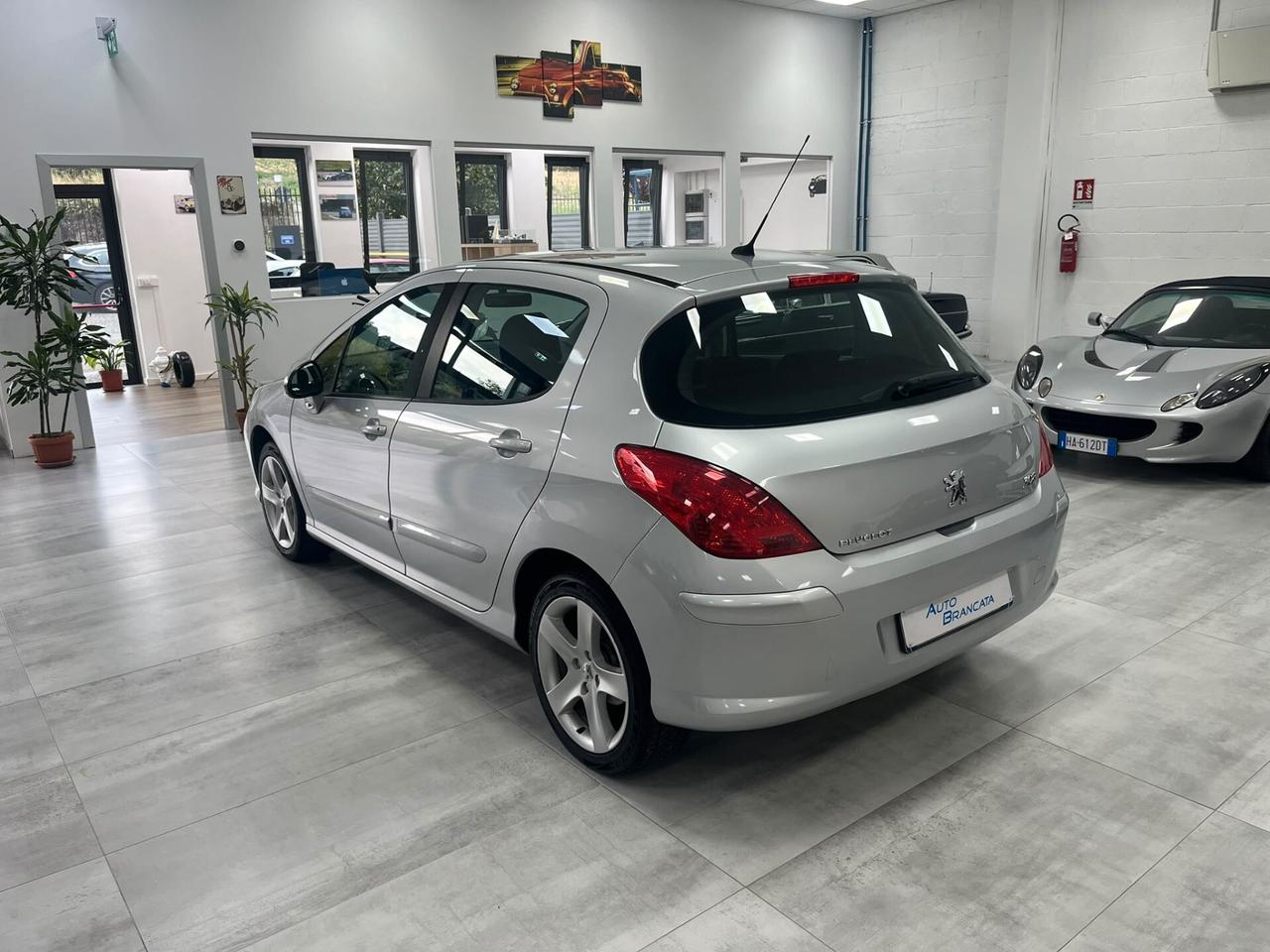 Peugeot 308 5p 1.6 16v