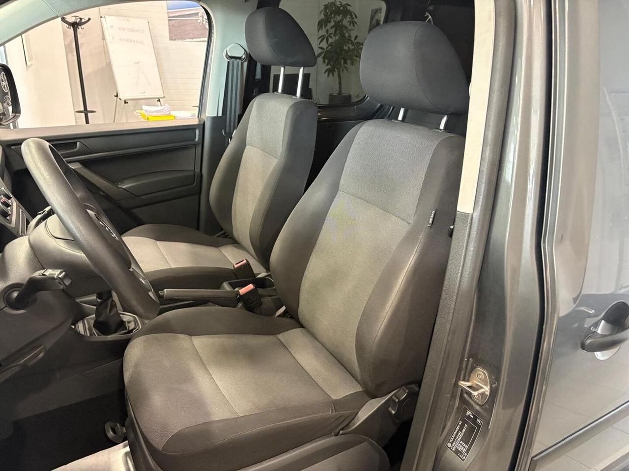 Volkswagen Caddy 2.0 tdi 102cv Space