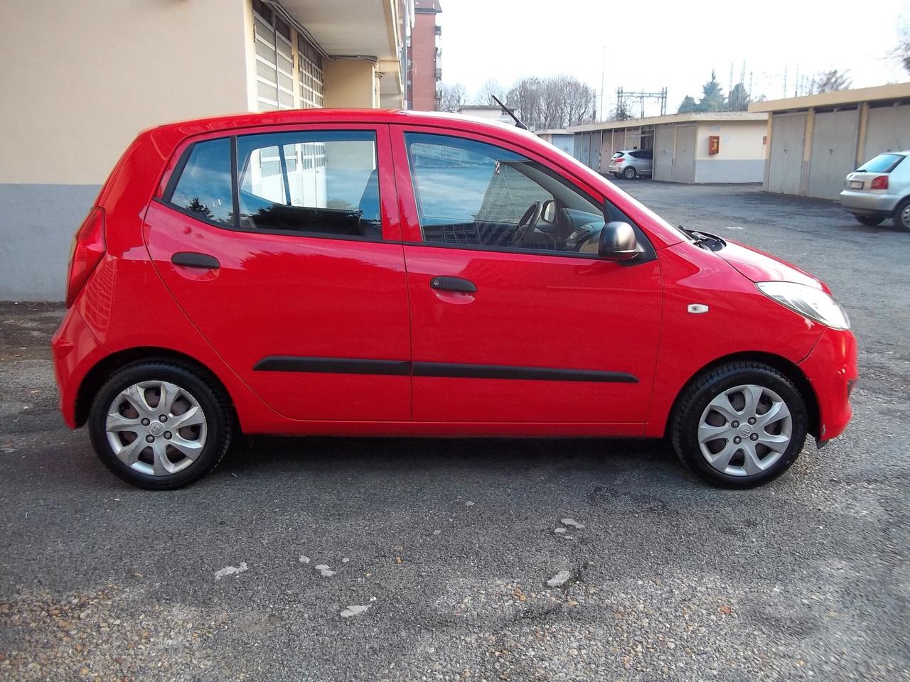 Hyundai i10 Comfort 1.1 12v Uniproprietario Ok neopatentati Euro 5B