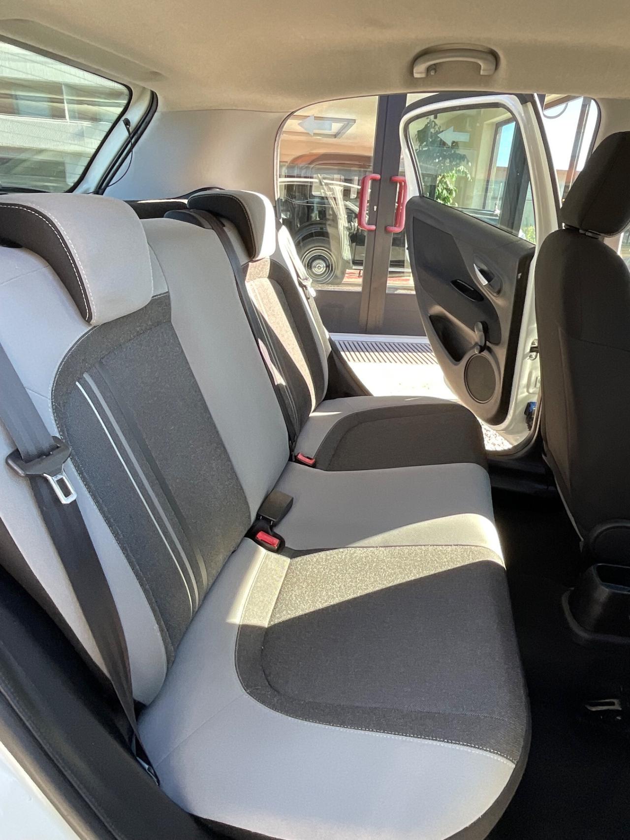 Fiat Punto 1.3 MJT II 75 CV 5 porte Lounge