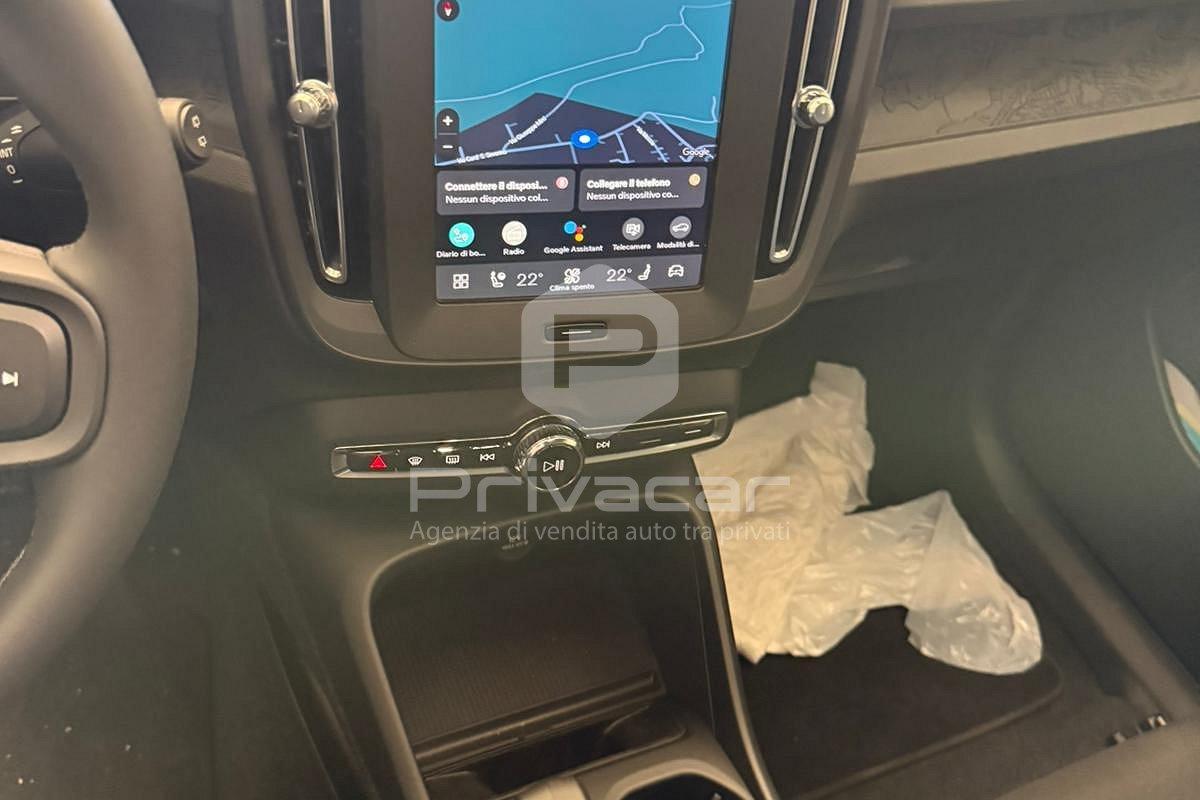 VOLVO XC40 B3 automatico Essential