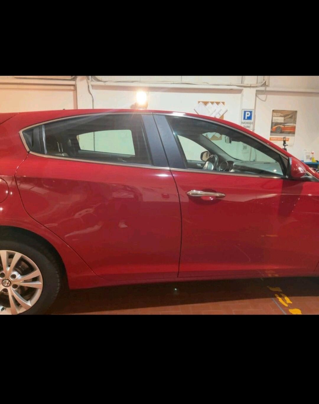 Alfa Romeo Giulietta 1.6 JTDm-2 105 CV Exclusive 2015