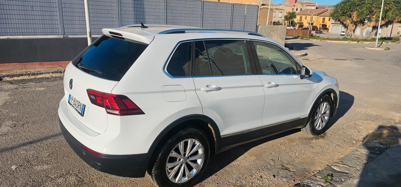 Volkswagen Tiguan 1.6 TDI SCR Sport BlueMotion Technology