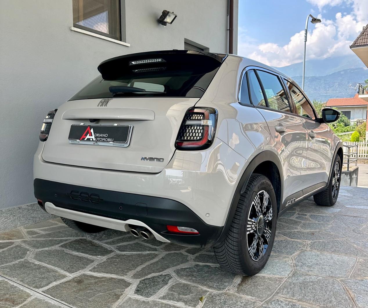 Fiat 600 1.2 hybrid 136cv auto