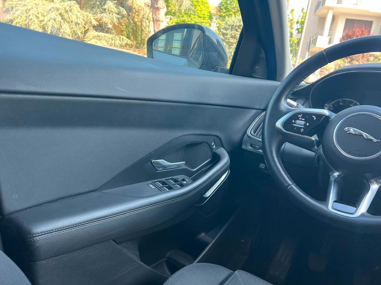 JAGUAR F-PACE 2.0 D 163cv PRESTIGE VAN