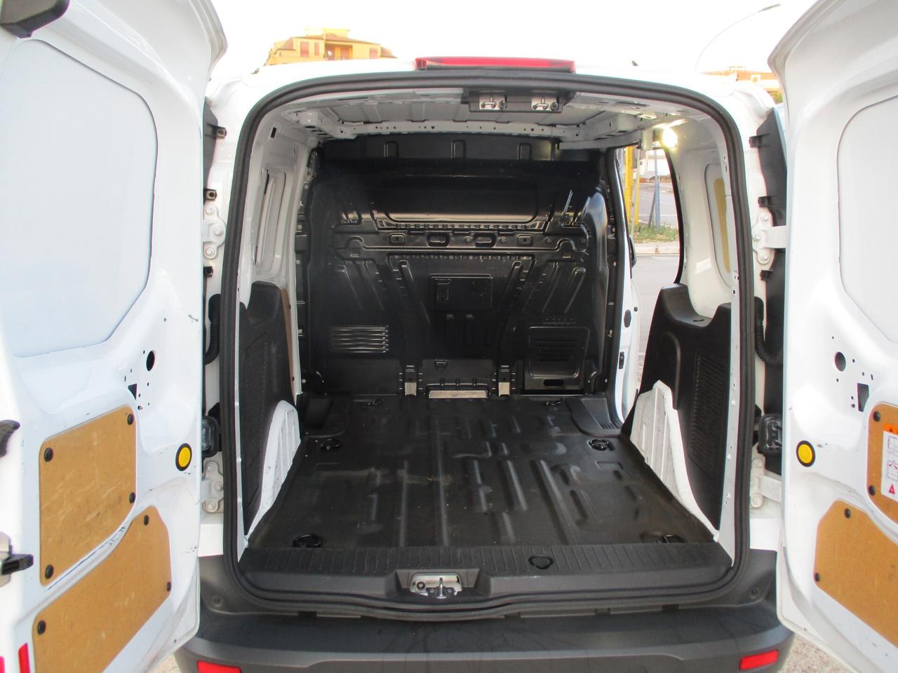 FORD TRANSIT CONNECT 3 POSTI PARI AL NUOVO