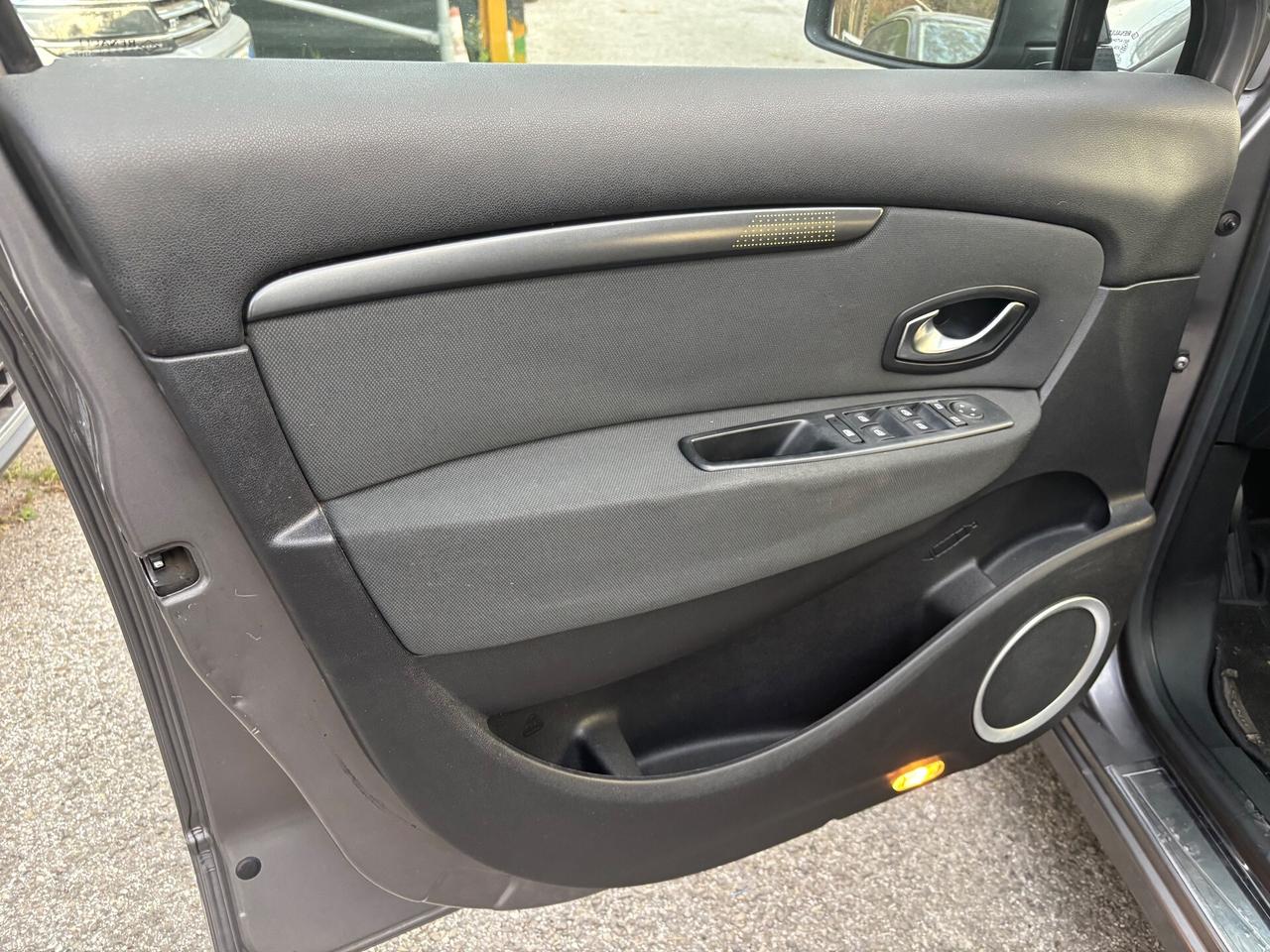 Renault Scenic 1.5 dCi 110CV Confort OK Neopatentati