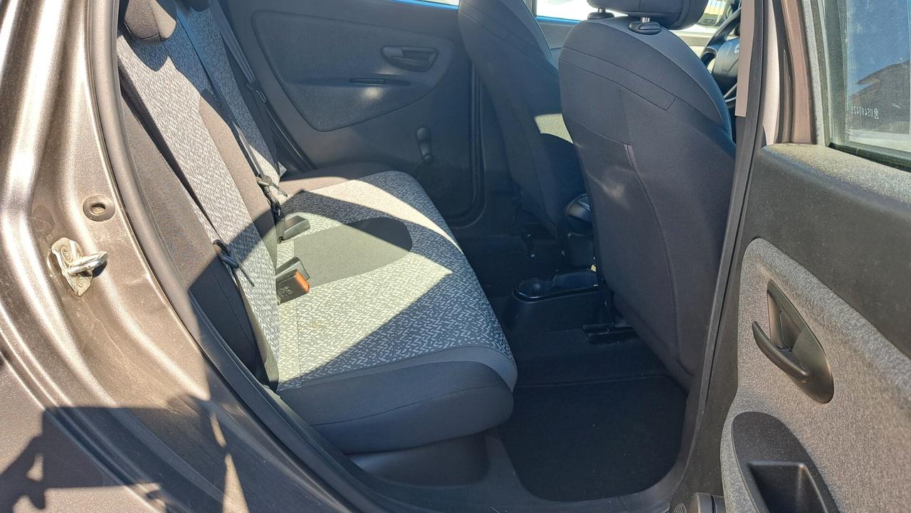 Lancia Ypsilon 1.2 69 CV 5 P. Clima-V.Elettrici-Bluetooth...
