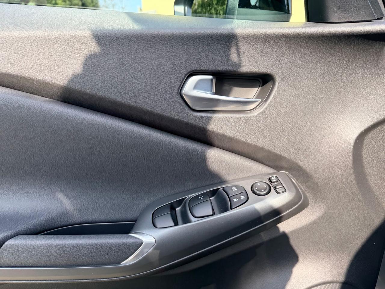 Nissan Juke Acenta 1.0 DIG-T 114 #9785