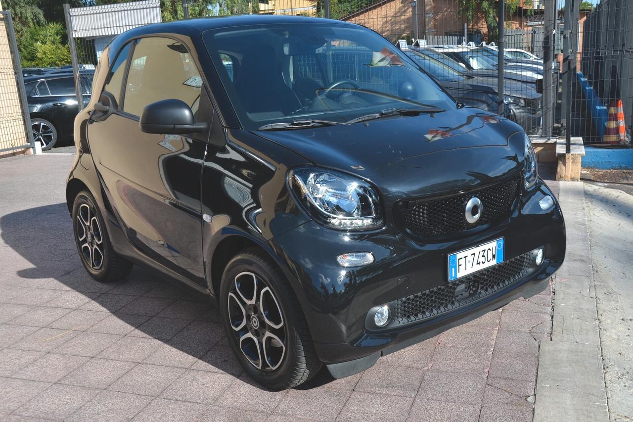 Smart ForTwo 1.0 71CV PASSION AUTOMATICA ***PREZZO REALE****