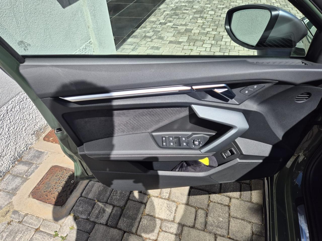 Audi S3 Sportback 2.0 tfsi quattro s-tronic 333CV