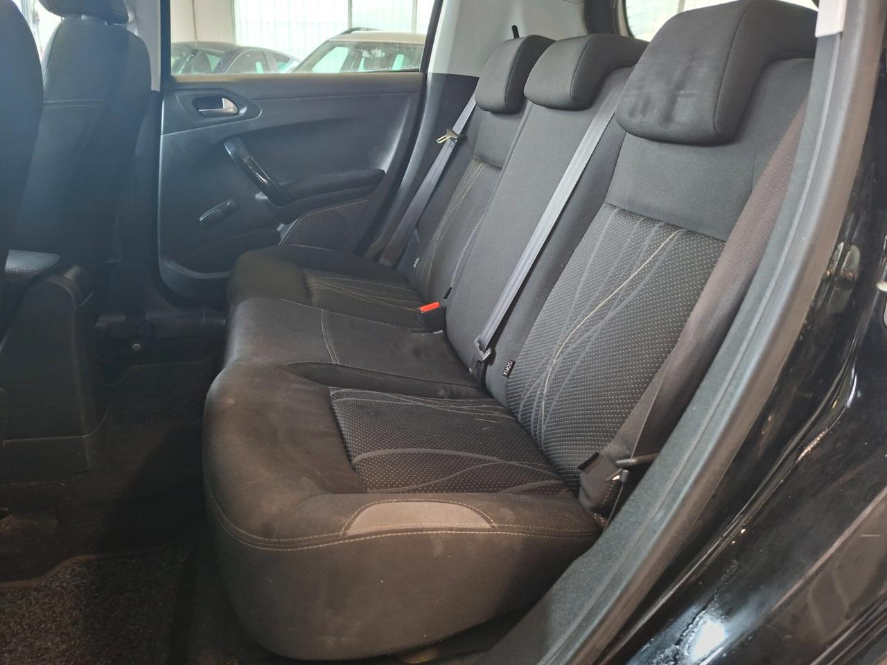 Peugeot 208 1.2 VTi 82 CV 5 porte Access