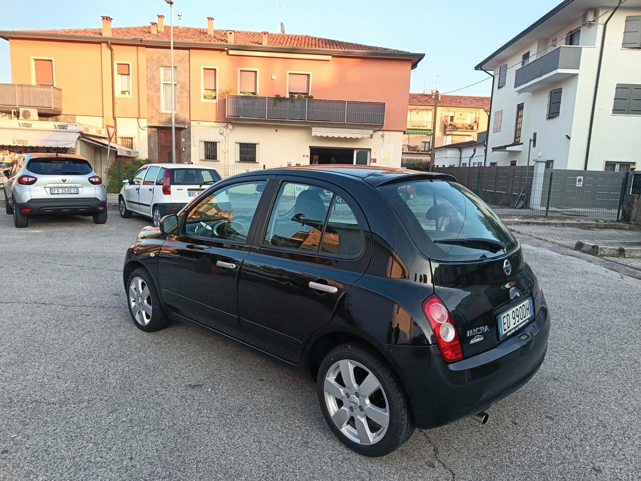 Nissan Micra 1.2 16V 5 porte n-tec 2010