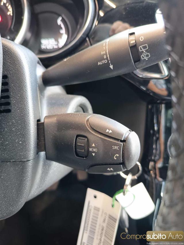 DS AUTOMOBILES DS 3 1.4 HDi 70 Chic