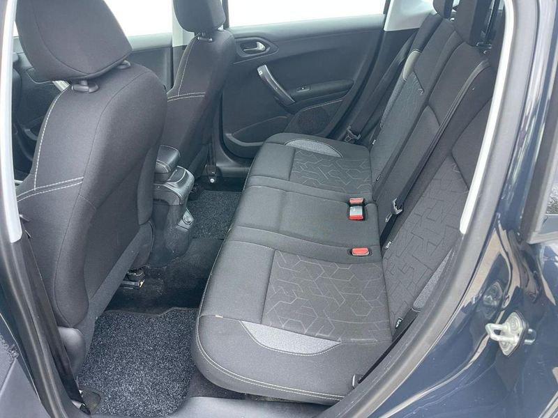 Peugeot 2008 PureTech 82 Active LEGGI ANNUNCIO