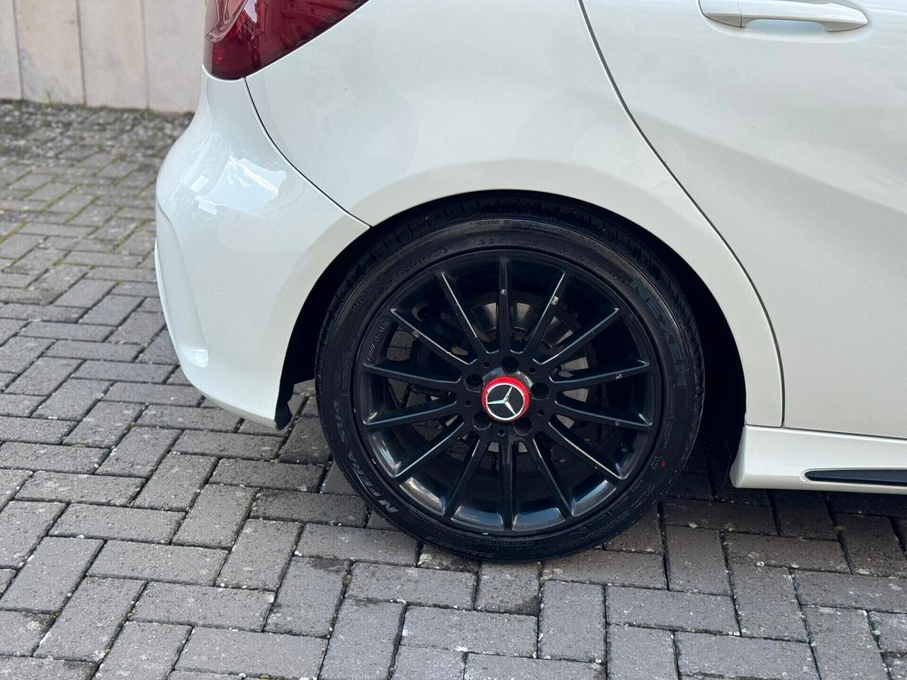 Mercedes-benz A 200 CDI 136 CV PREMIUM,AMG,FULL