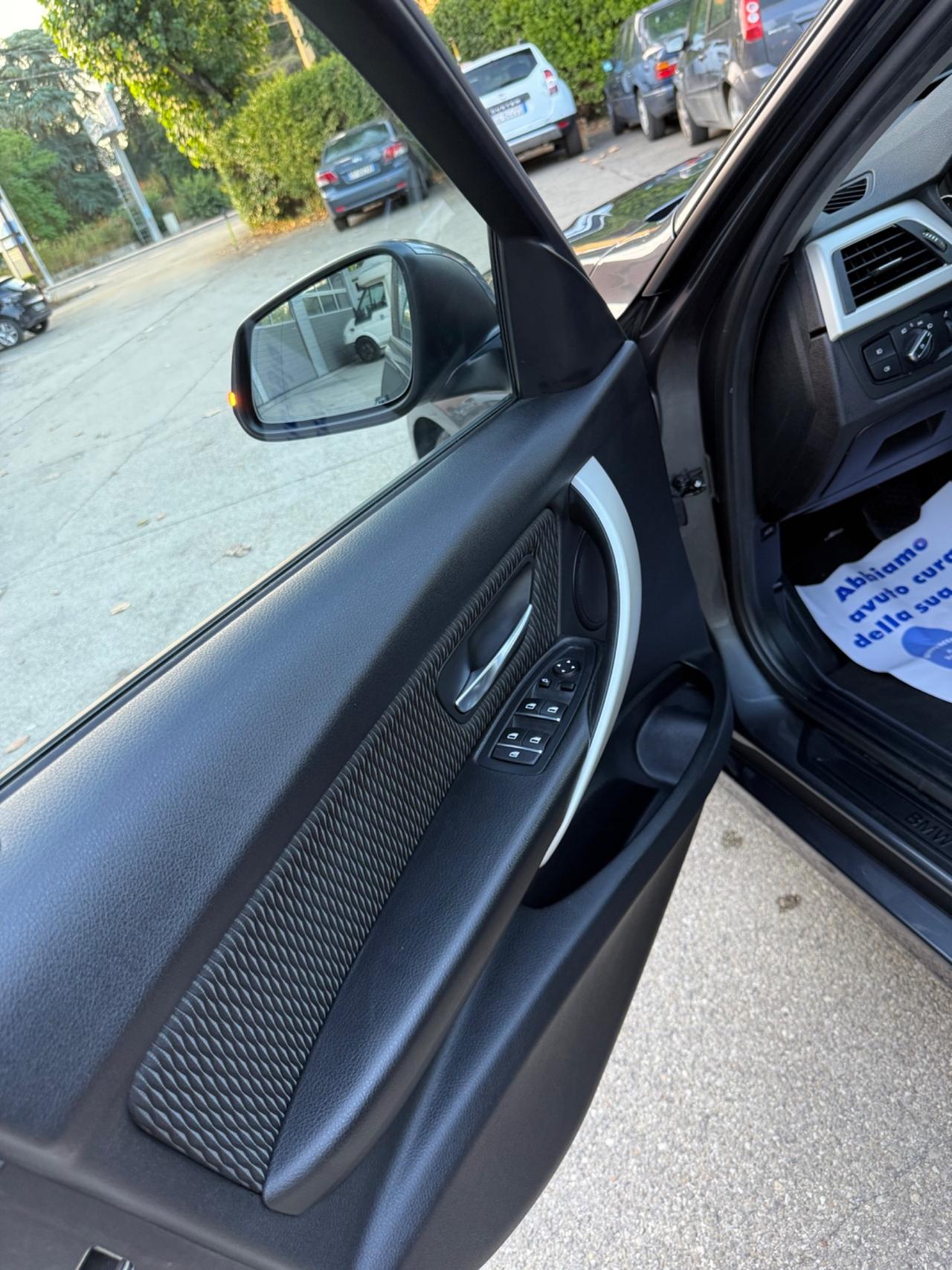Bmw 318 318d Touring Luxury