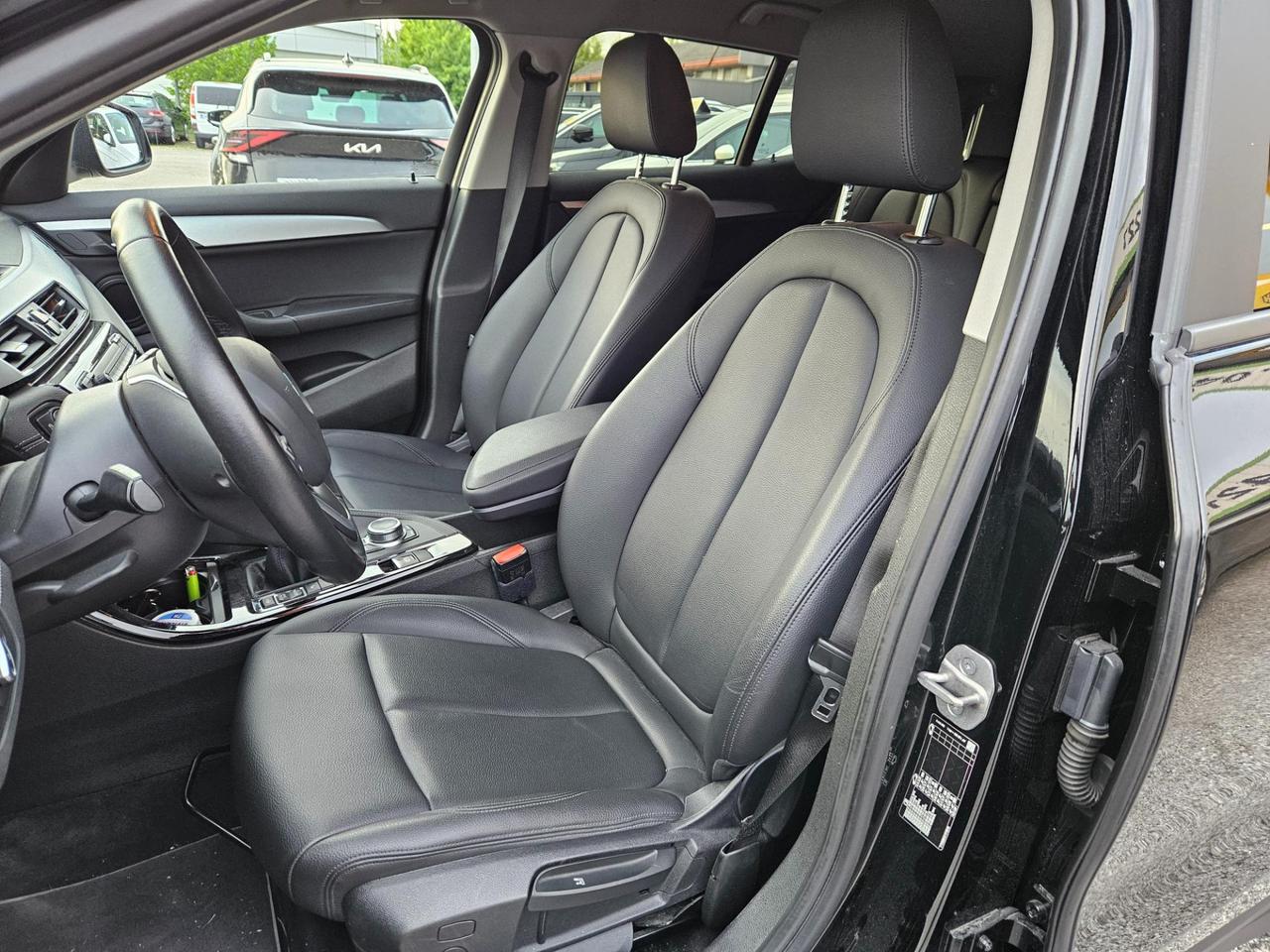 BMW X2 sdrive18i 136cv